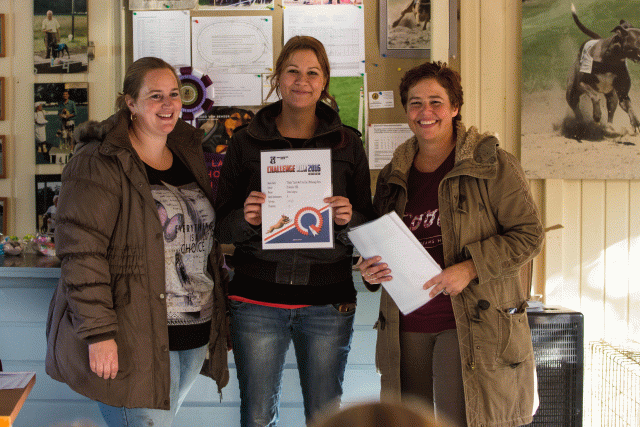 3Y3A4622 30036252474 O