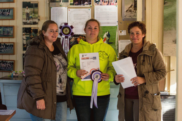 3Y3A4642 30368006720 O