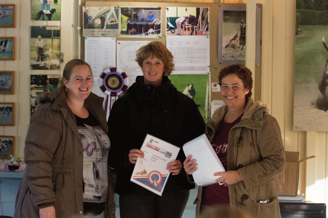 3Y3A4568 30579810161 O