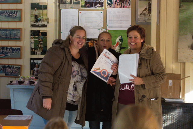 3Y3A4560 30579810881 O