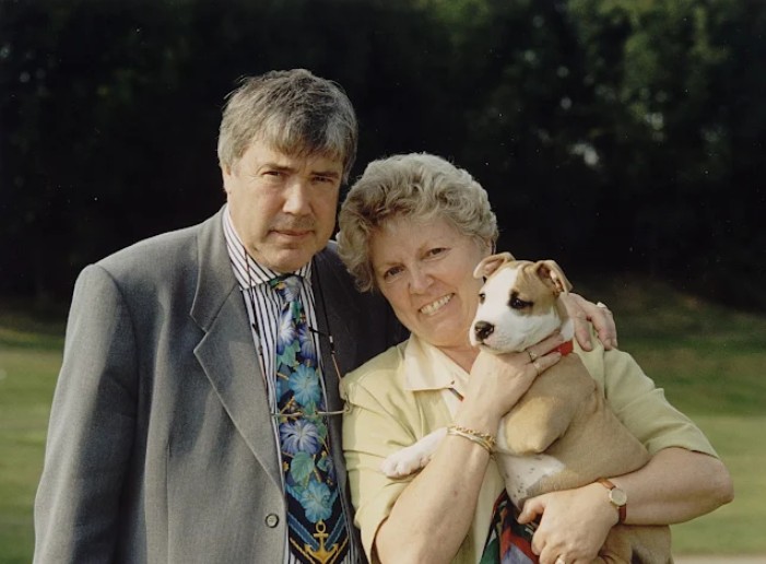 mr. Max van Slijpe met zijn vrouw Steffie